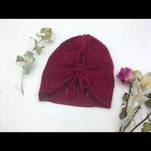 Magenta North Face beanie